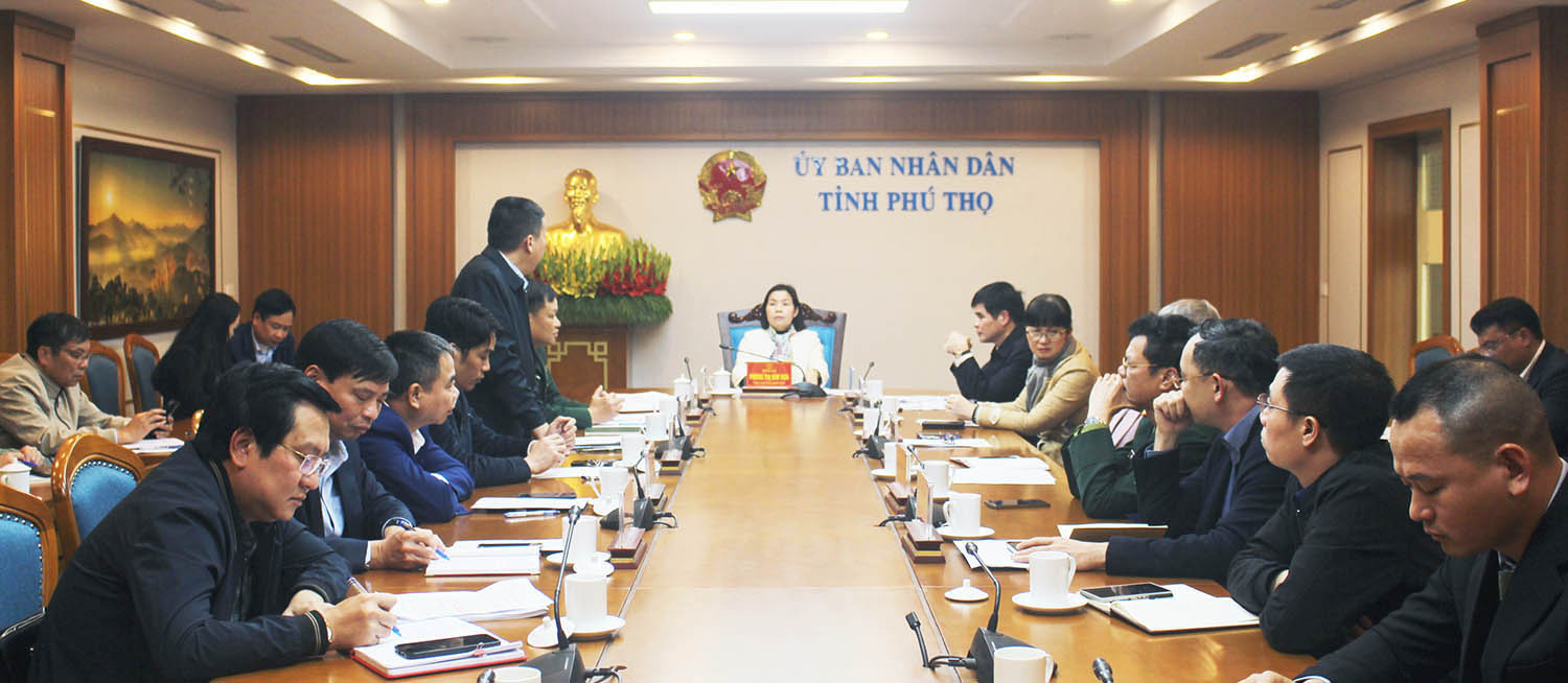 Quang cảnh cuộc họp